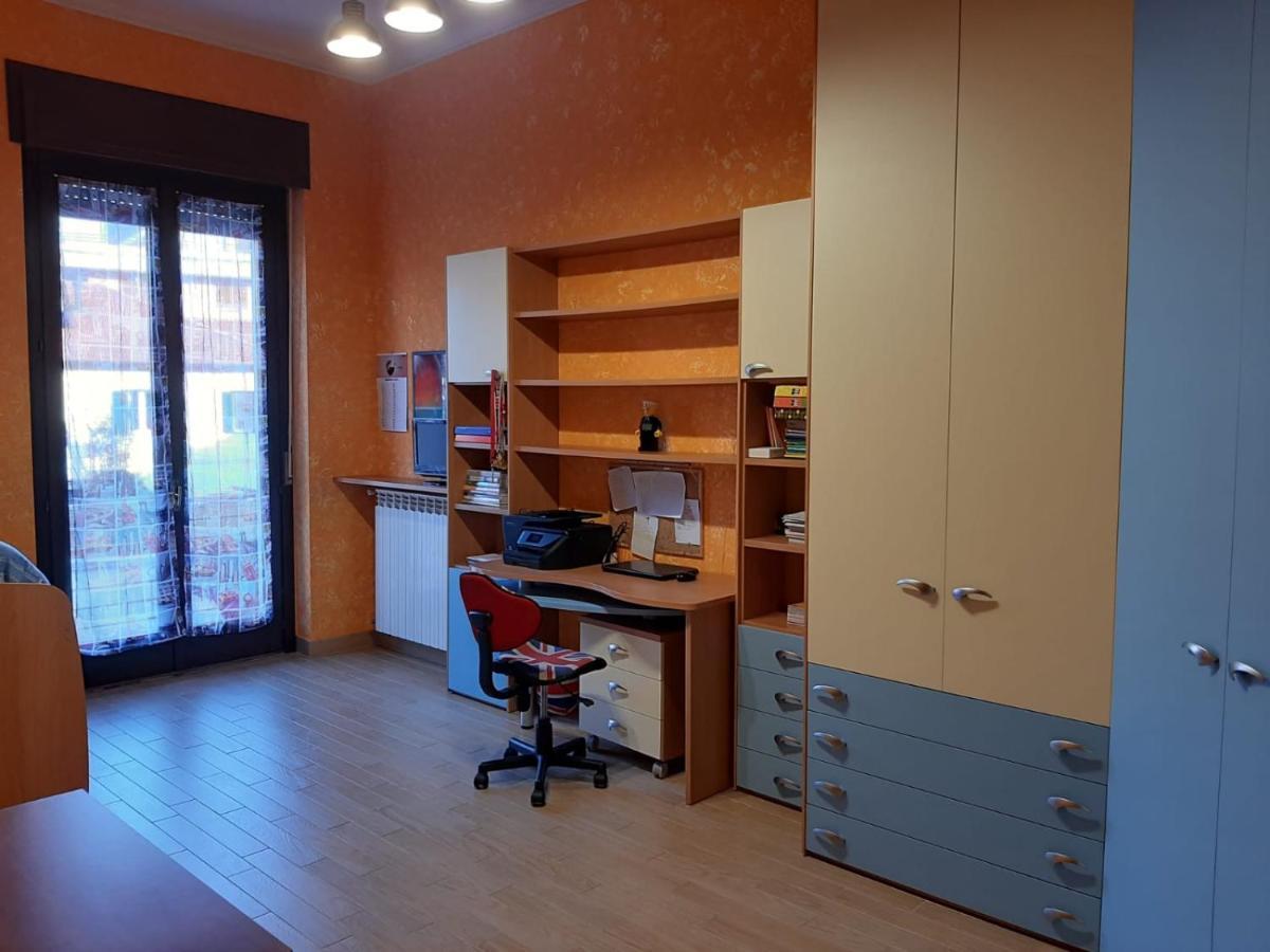 Luxe Apartment Near Milano, Rho Fiera E Mxp Busto Arsizio Ngoại thất bức ảnh