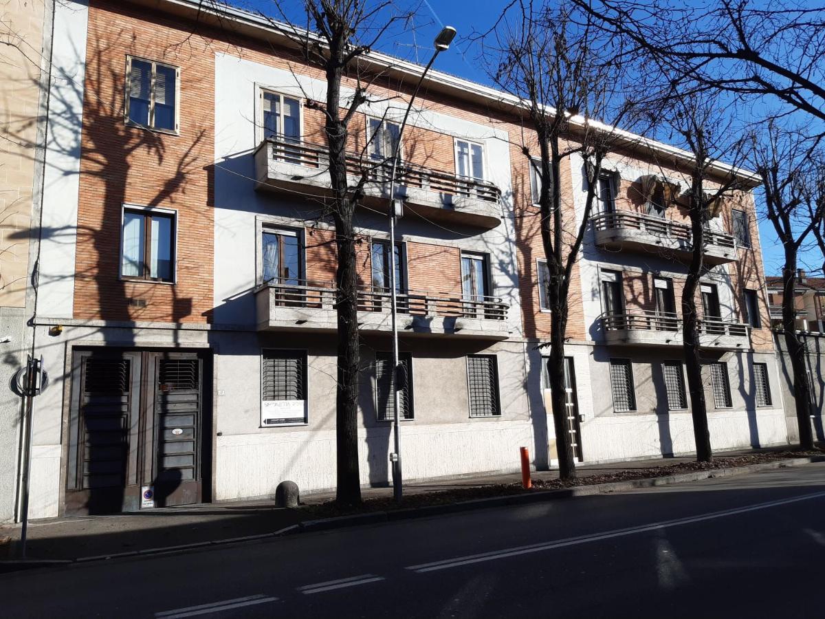 Luxe Apartment Near Milano, Rho Fiera E Mxp Busto Arsizio Ngoại thất bức ảnh