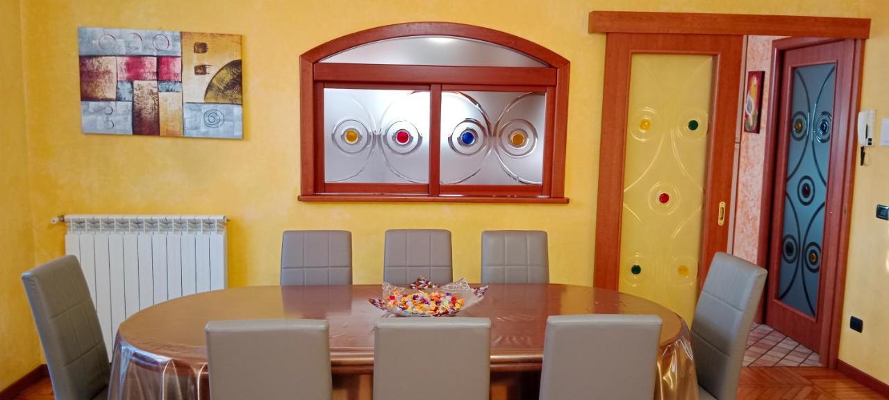 Luxe Apartment Near Milano, Rho Fiera E Mxp Busto Arsizio Ngoại thất bức ảnh