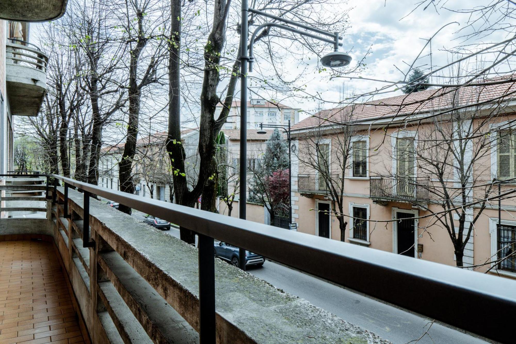 Luxe Apartment Near Milano, Rho Fiera E Mxp Busto Arsizio Ngoại thất bức ảnh