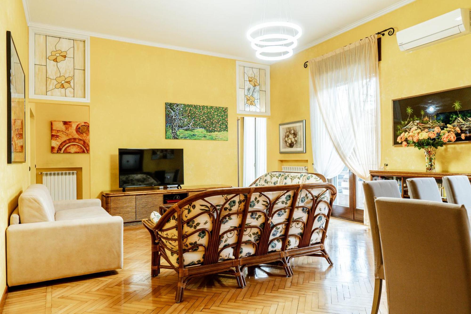Luxe Apartment Near Milano, Rho Fiera E Mxp Busto Arsizio Ngoại thất bức ảnh